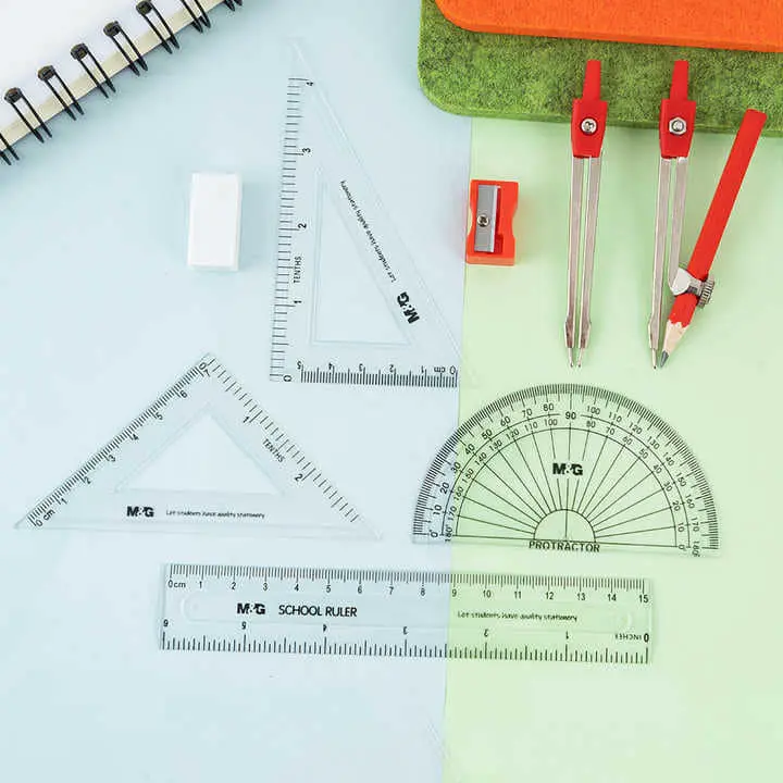 طقم أدوات هندسية علبه معدن M&G geometric set