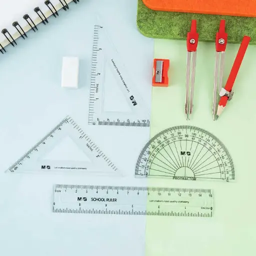 طقم أدوات هندسية علبه معدن M&G